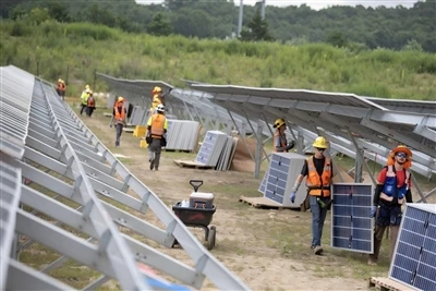 US Solar е изправен пред недостиг от 53 000 работници преди крайния срок за 2...